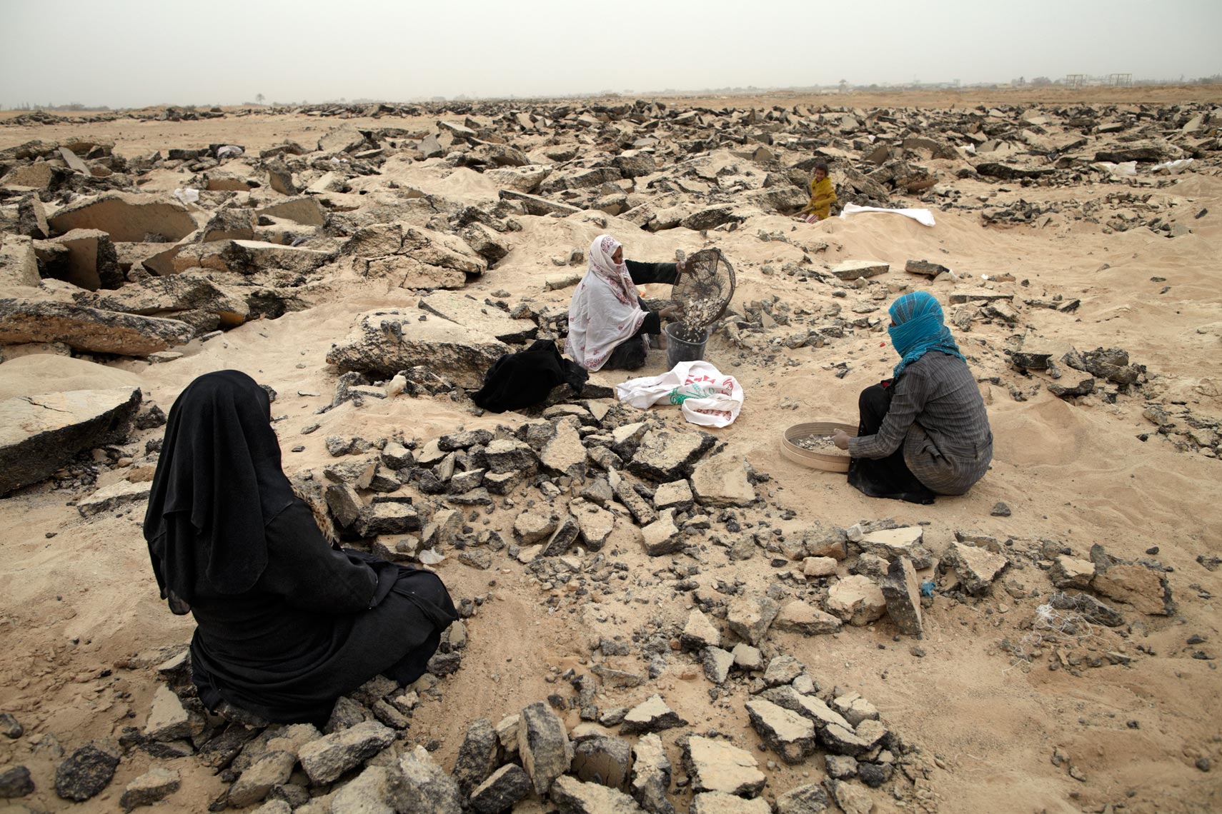 Gaza Women Workers Andrew Mcconnell Photographer 1526